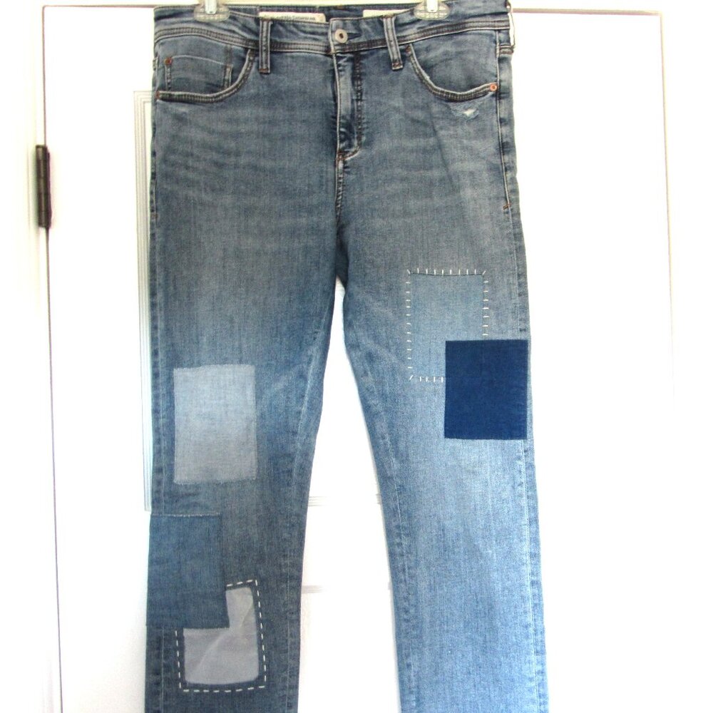 Anthropologie Pilcro Patchwork Denim Jeans, Slim Boyfriend, Distressed, size 30
